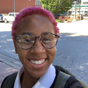 Meet your Posher, Tiffany